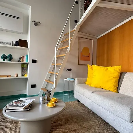 Casa Travello * ラッパロ