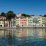 Casa Travello